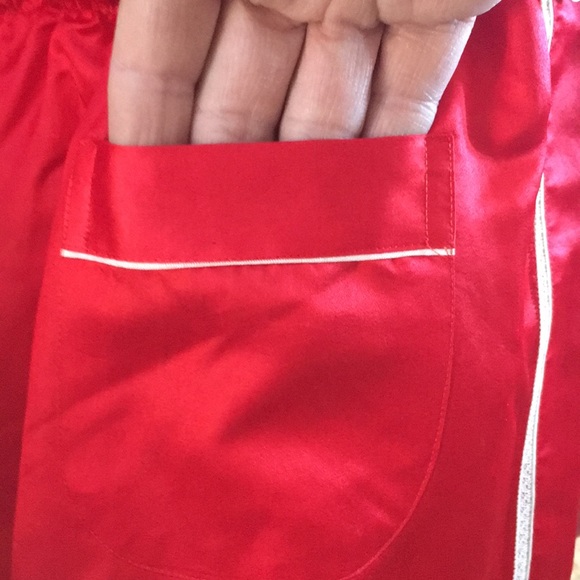 Made in China Polyester Sleep Set Size Small - Picture 3 of 6